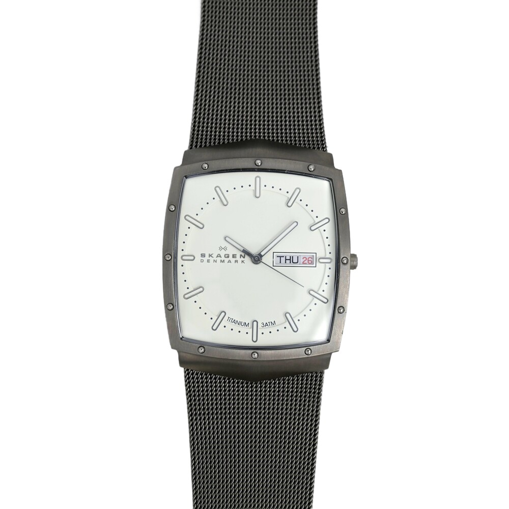 Skagen Denmark Men's Titanium Watch Day Date White Dial 34x44mm Integrated